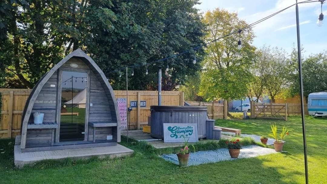 Secret Garden Glamping African Themed Tent Newark upon Trent Dış mekan fotoğraf